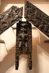 Maori carving at a museum in Aukland
