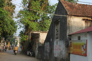 Houses in Chuôn Ngọ village