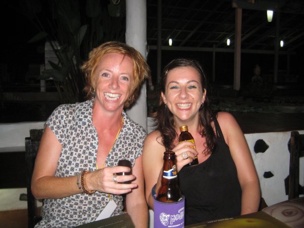 Elise and Ruth warming up for the full moon party