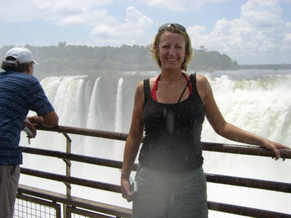 1 Cataratas del Iguazu DEVILS THROAT (80)