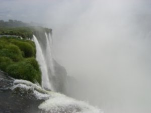 Cataratas del Iguazu DEVILS THROAT (93)