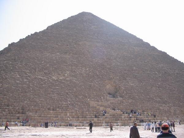 Giza Pyramids - Great Pyramid of Khufu 1