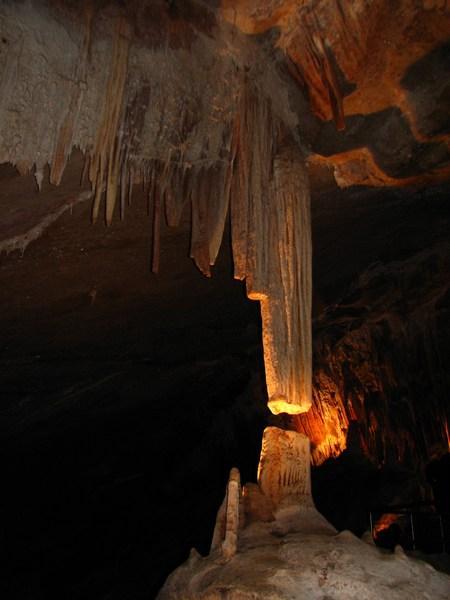 BLUE MOUNTAINS: Jenolan Caves (Lucas Cave) / Cuevas Jenolan (Cueva Lucas)