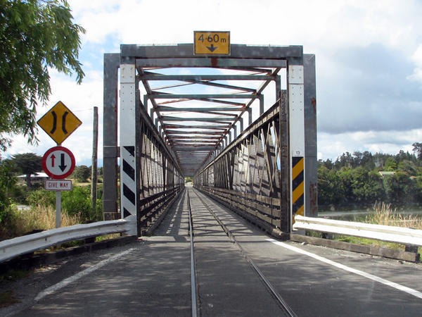 3 way bridge / Puente de 3 direcciones