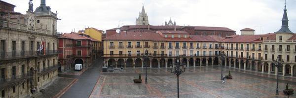 Leon: Main Square - Plaza Mayor
