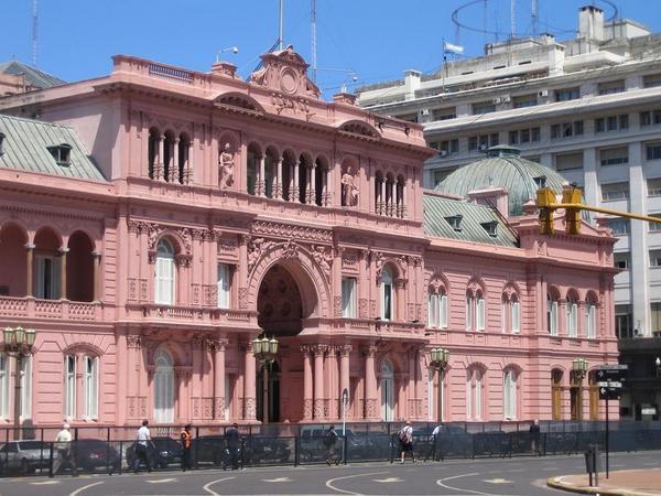 Pink House / Casa Rosada