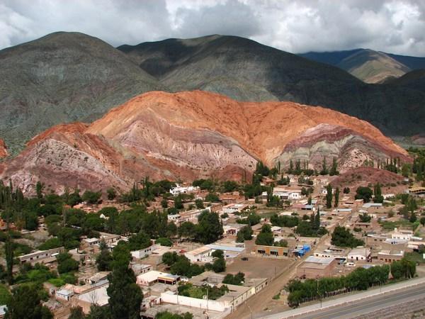 Purmamarca: The Mountain of Seven Colours 3 / El Cerro de los Siete Colores 3