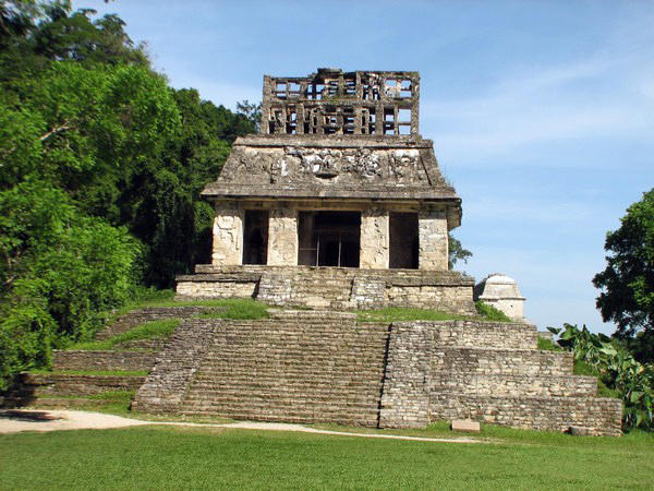 PALENQUE:  Temple of the Sun / Templo del Sol