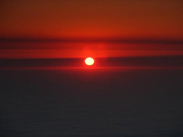 Sunset from the plane - Goodbye America / Puesta de sol desde el avión - Adiós América