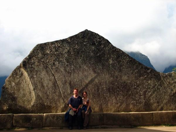 MACHU PICCHU: The Sacred Rock/ La Roca Sagrada