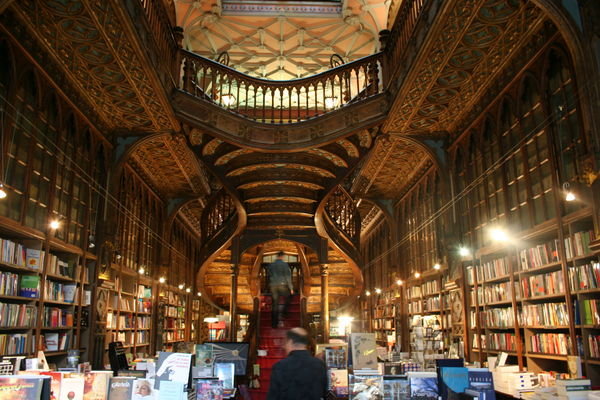 La plus belle librairie jamais vue!