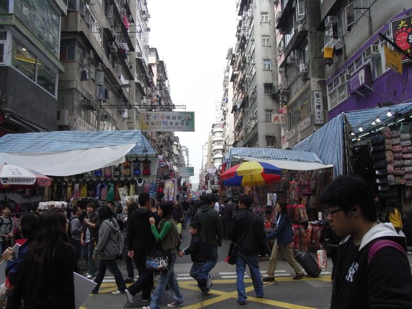 Fa Yuen St markets