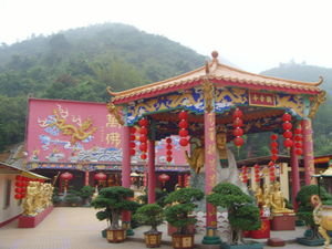 Temple of 10,000 Buddhas