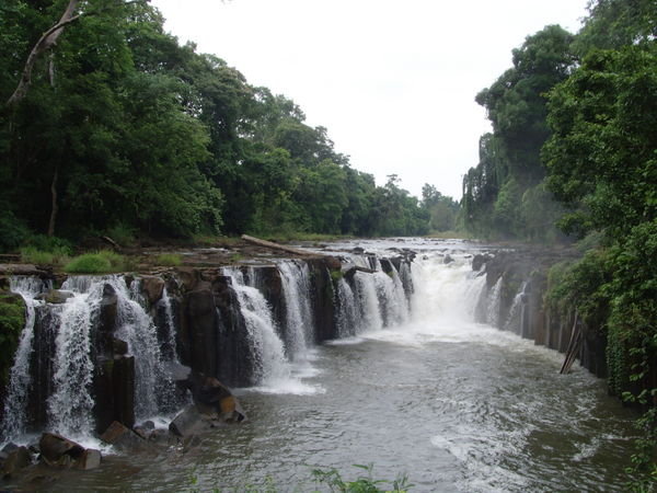 Tad Paxuan Waterfalls