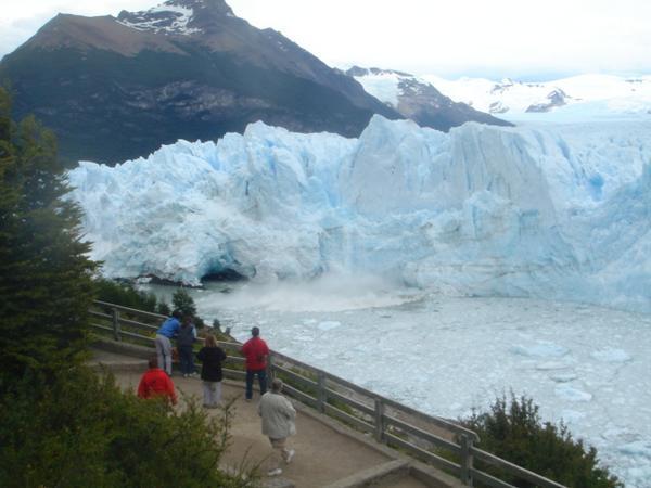 Ice Breaking off the Moreno Glacier