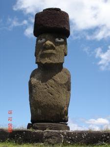 Big Spooky Statues (Moai)
