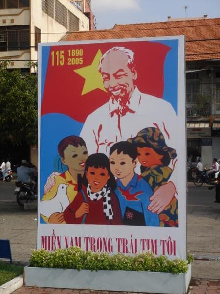 30 years after re-unification, Ho Chi Minh is still looking down lovingly (?!) on the children of Vietnam.