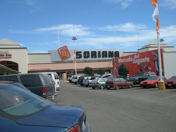 Soriana--Dept. Store in San Jose