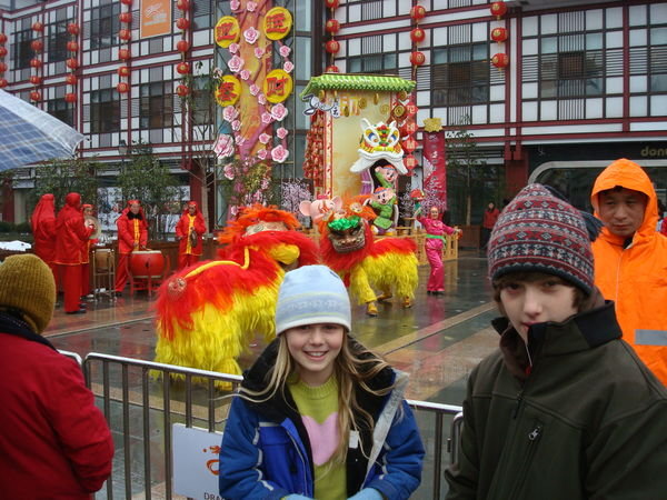 Anika and Westen at the dragon dance