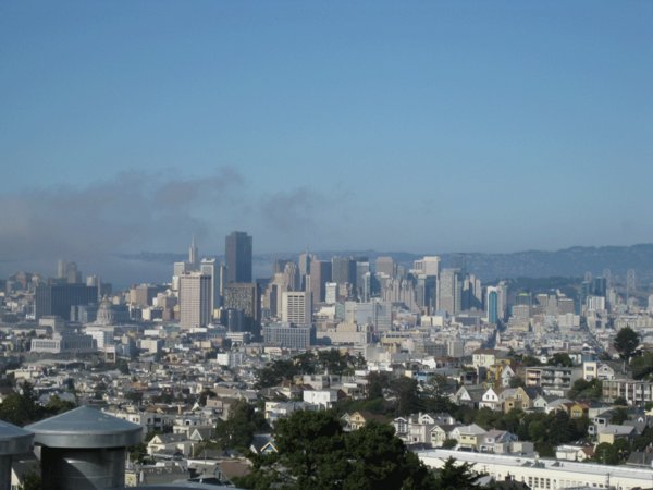 The fog creeps into SF