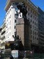 Buenos Aires statue: notice the anti-establishment grafitti