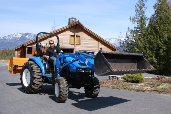 Driving the Hellar's tractor in Sandpoint; so fun!!