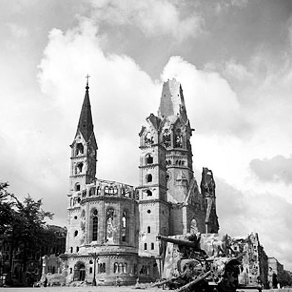 The bombing of the Kaiser Wilhelm Church
