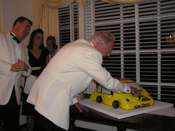 Cutting VW Cake