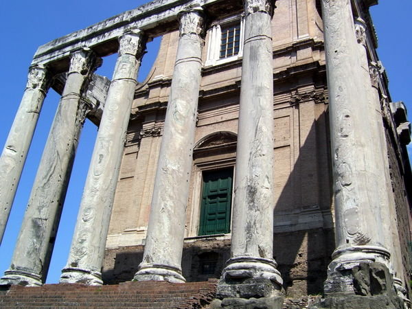 Temple of Antonius and Faustina...St. Lawrence was burned alive on the "grill" in the front of the temple.