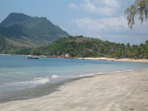 Ko Jum Beach 
