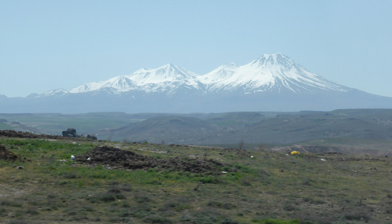 Mountains on the way from Konya to Cappodocia