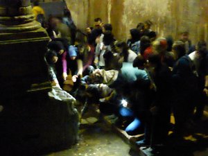 Crowds of school children at the Basilica Cistern, Istanbul