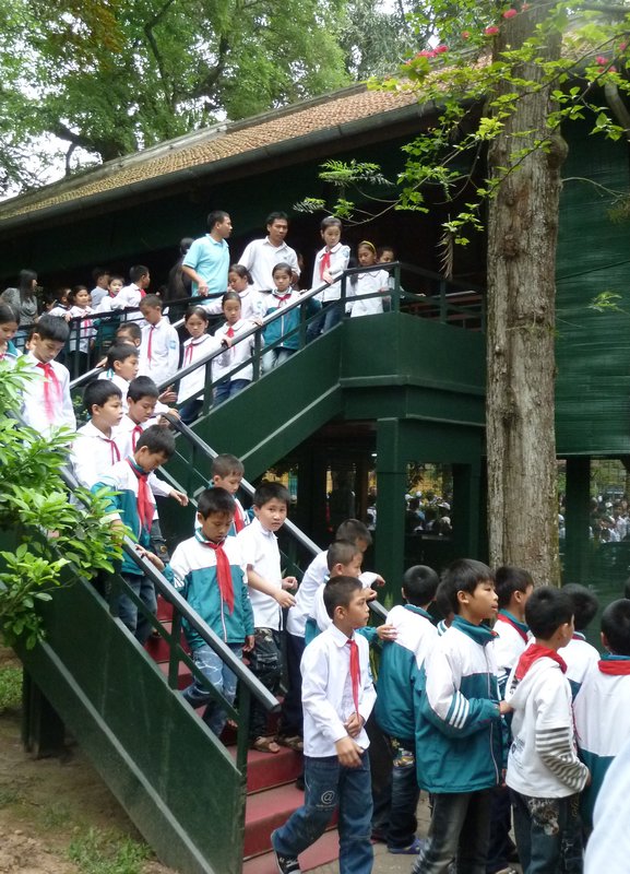 School visit to see 'Uncle Ho's'  residences