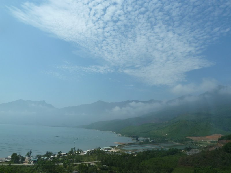 Views from the bus over the Hai Van pass