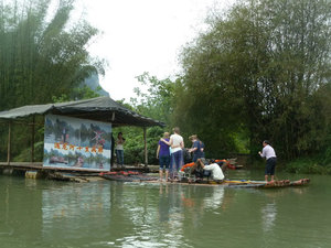 Photo session on the bamboo raft trip on the River Li near Yangshuo