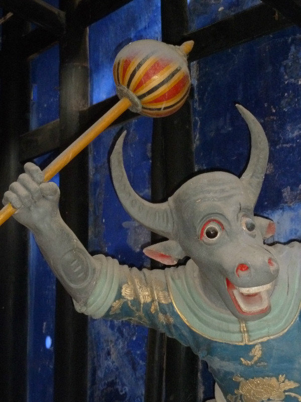 Donkey/cow face with a ball on a stick for eternity - don't mind if I do