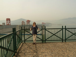 Lottie Let Loose at the Three Gorges Dam