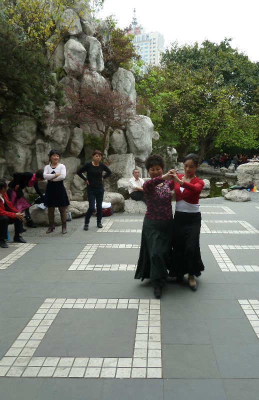 Memorial park, Chengu - ballroom dancing