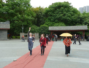 Memorial park, Chengu - Lottie and Renee on the cat walk