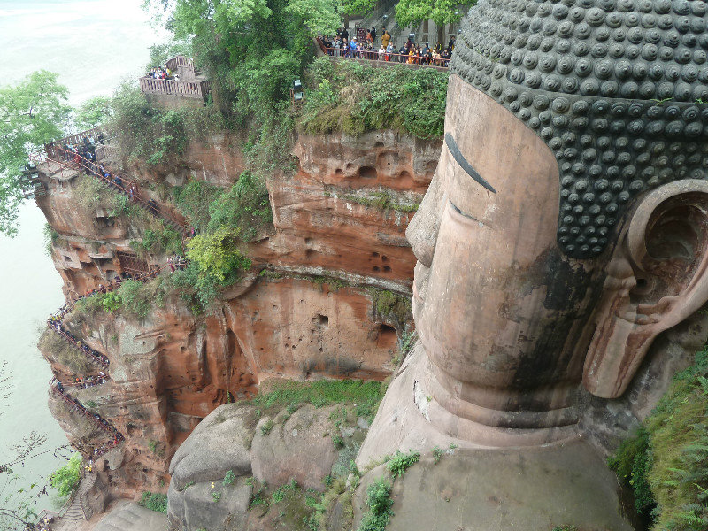 Dafo the Leshan Buddha and tiny people going down the stairs