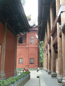 Buildings at the Buddhist temple at Leshan
