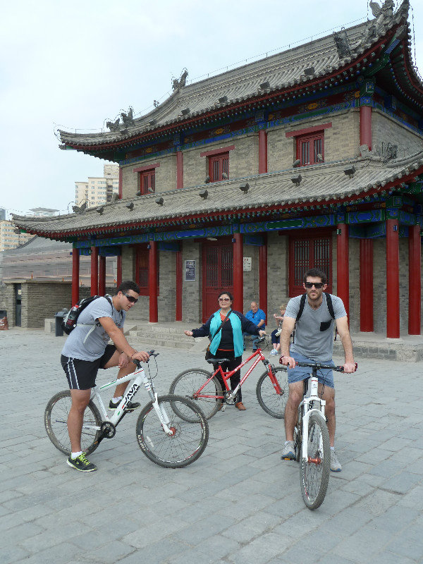 Setting off on cycle ride around Xian City Wall