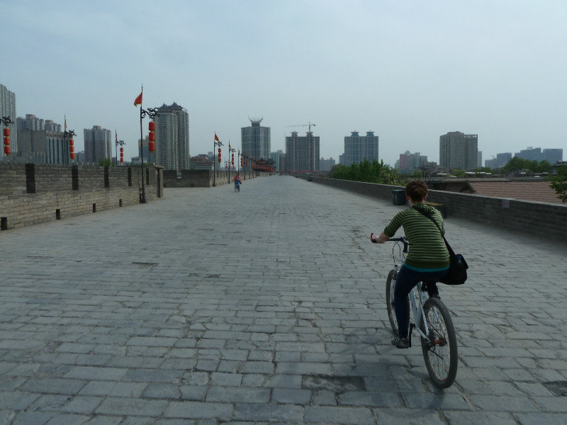 setting off on cycle ride around Xian City Wall