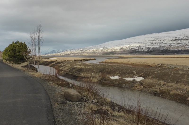 The footpath alongside the fjord leading to Akureyri from the airport