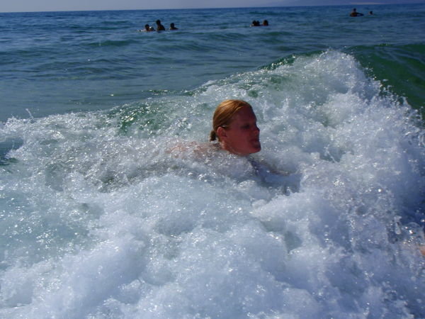 Trying to bodysurf
