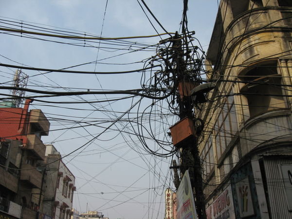 Wires in Delhi