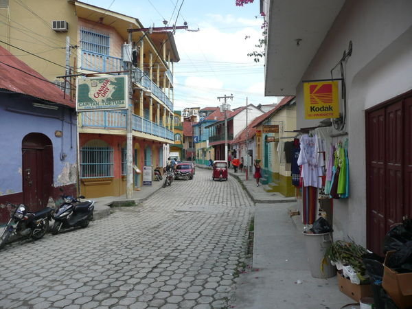 Flores street