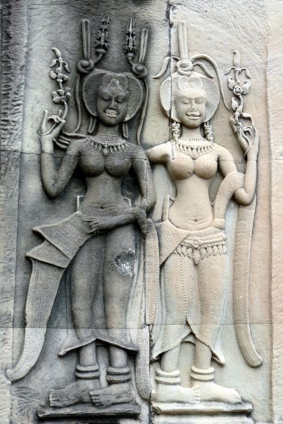 Apsara carvings
