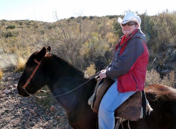 Lorna on her horse in Mendoza