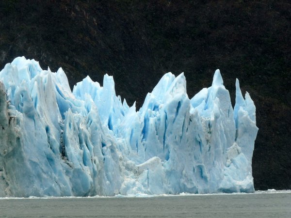 Close-up of Spegazzini glacier